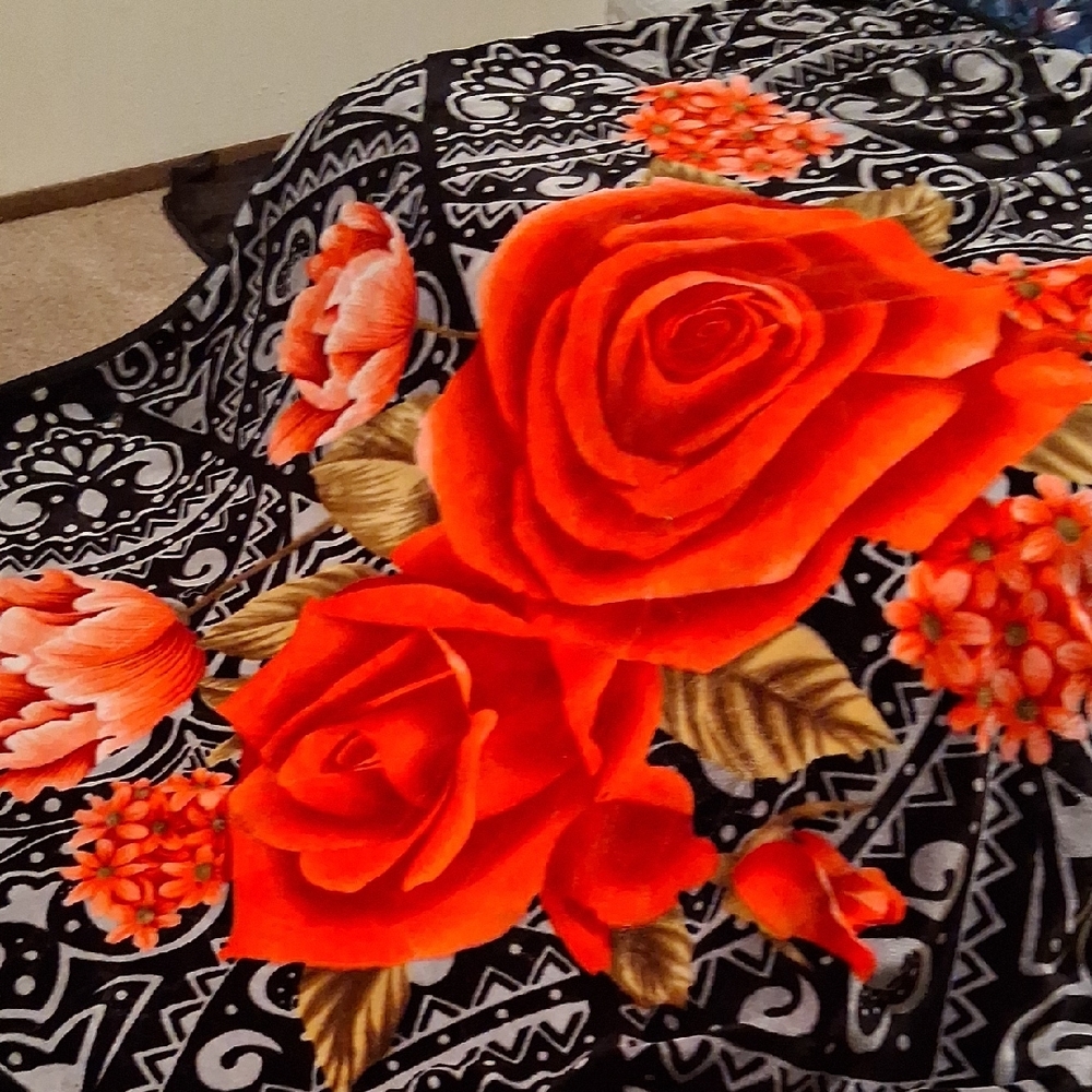 Floral Black and Orange Bedding